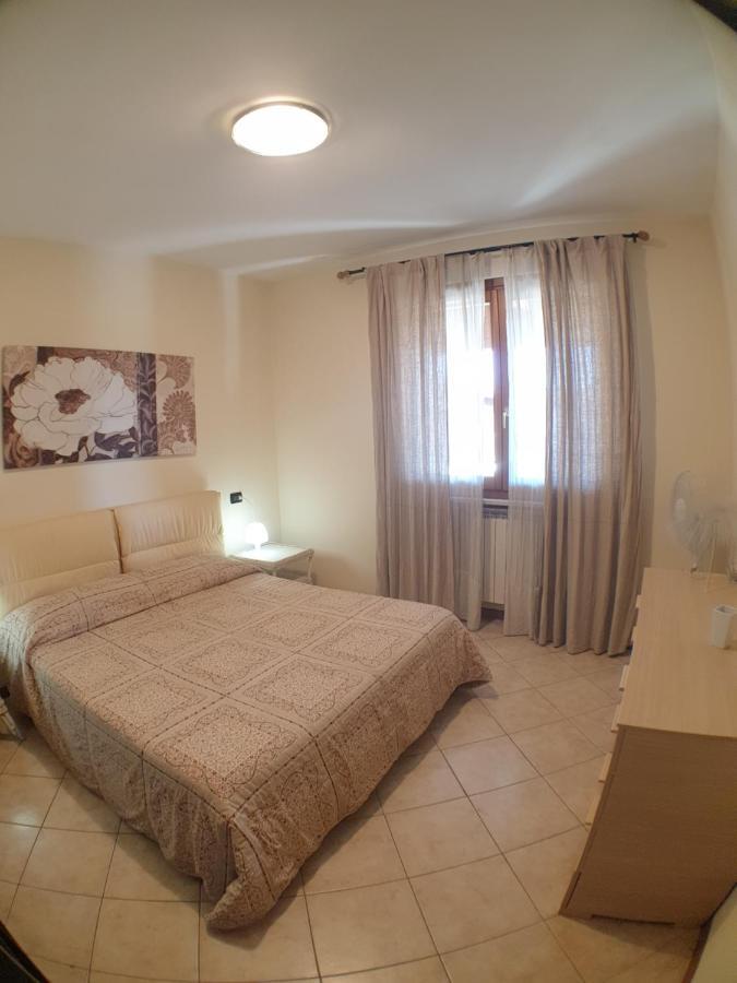 La Fenice Holiday Apartment مانربا ديل جاردا المظهر الخارجي الصورة